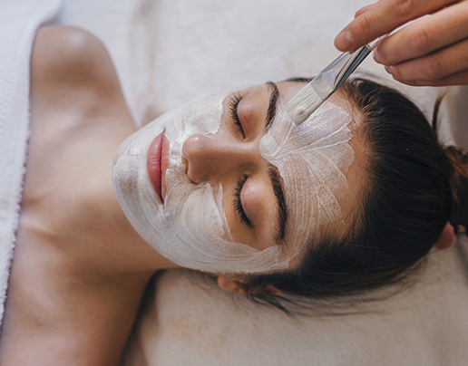 Facials & Peels 